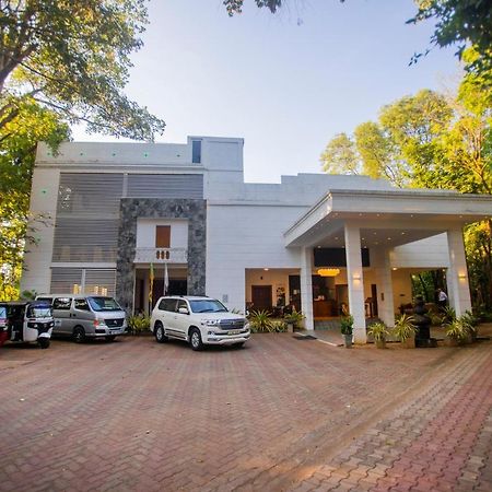 Hotel Eden Garden Sigiriya Exterior foto